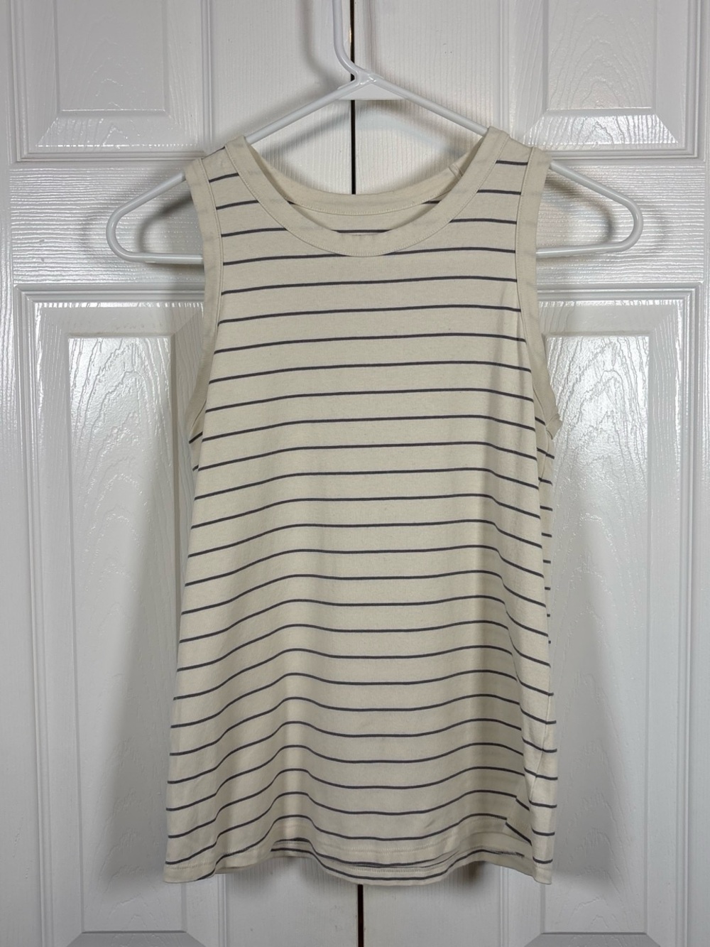 Old Navy Cream Tank with Grey Stripes Classic